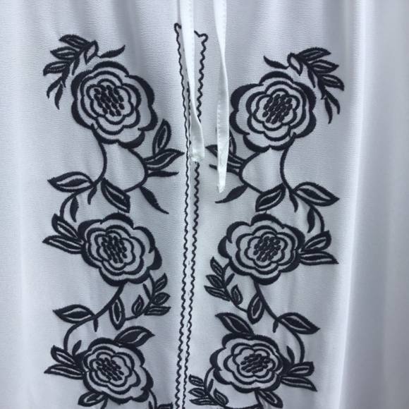 Two cream colored Tops: Vince Camuto / NY & Co. - Picture 10 of 11